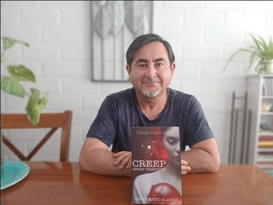 Fabián Cruz Albornoz sorprende con su primera obra literaria y una historia de amor fuera de lo convencional