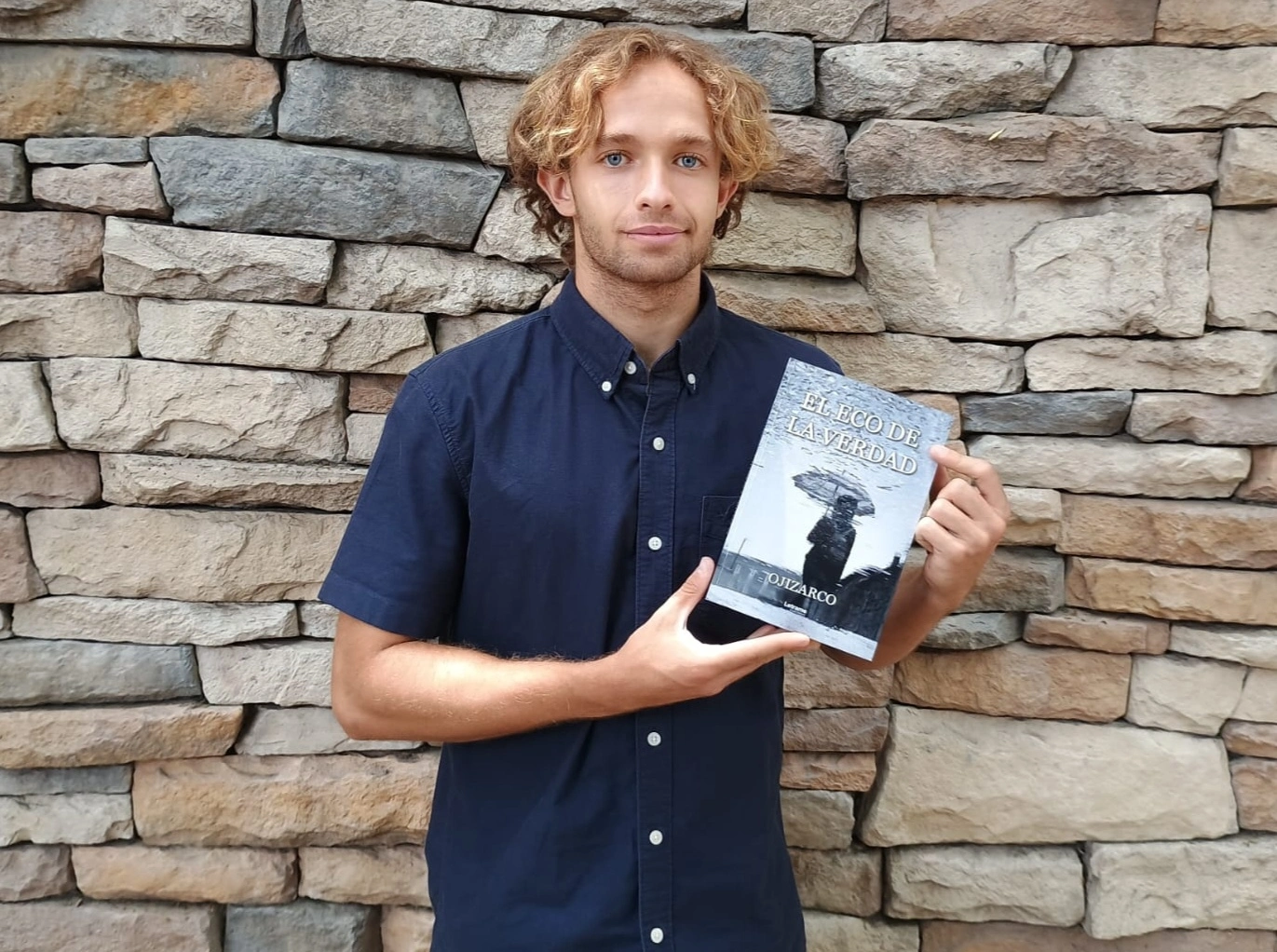 Ojizarco debuta con fuerza en la narrativa psicológica con una novela que atrapa desde los sueños